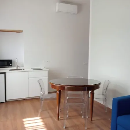 Il Gatto E Pirouette Apartment Naples