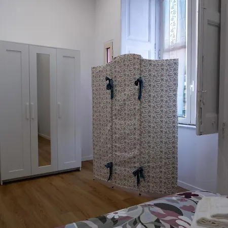 Il Gatto E Pirouette Al Centro Storico