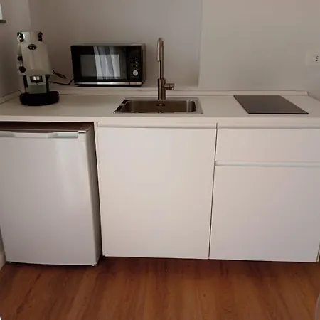 Il Gatto E Pirouette Al Centro Storico * Nápoles